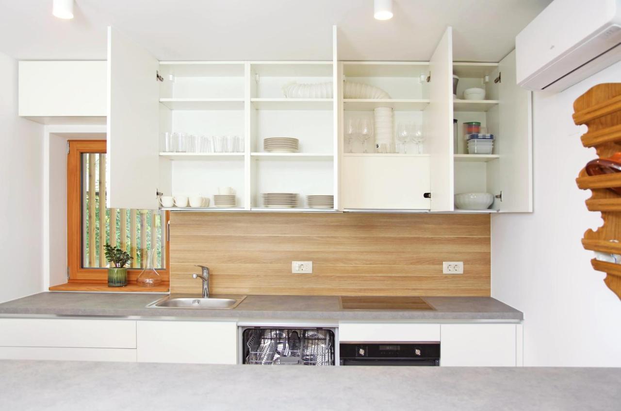 Apartment Jurijana - New 4-Bedroom Triplex With Sauna & Garden Bohinj Exterior foto